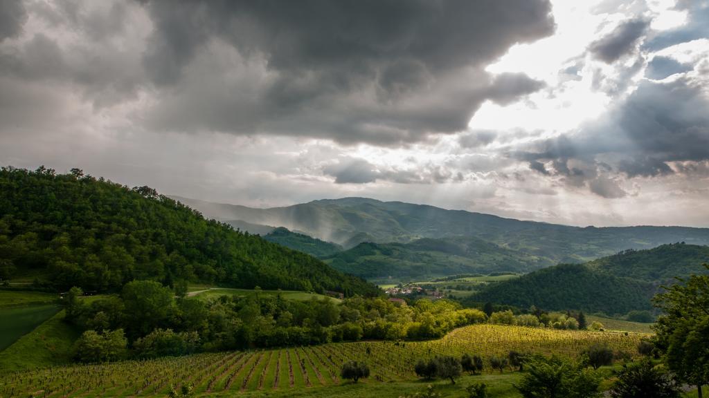 Dicomano Fattoria Il Lago מראה חיצוני תמונה